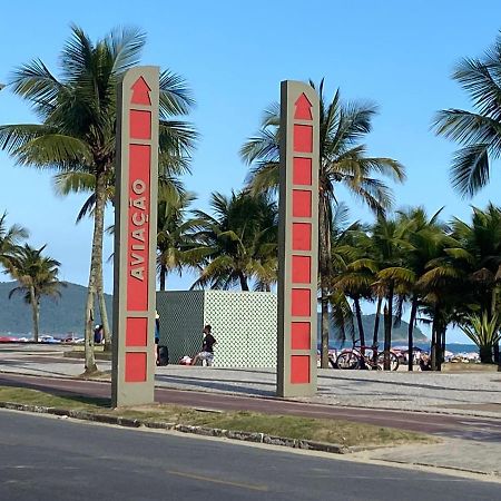 Praia Grande - Aviacao - Apto Estudio - 200 Mts Da Praia Bagian luar foto